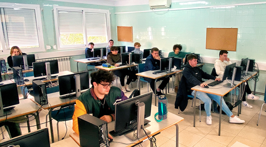 CFGM Sistemes microinformàtics i xarxes (SMX)